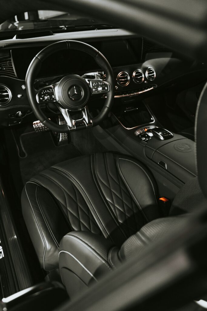 O nás Mercedes Benz Interier Detailing Čisté